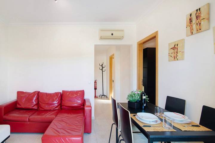 Appartement entier, Casa Monte Da Balaia avec vue sur la montagne, Wi-Fi et climatisation in Albufeira e Olhos de Água, District de Faro