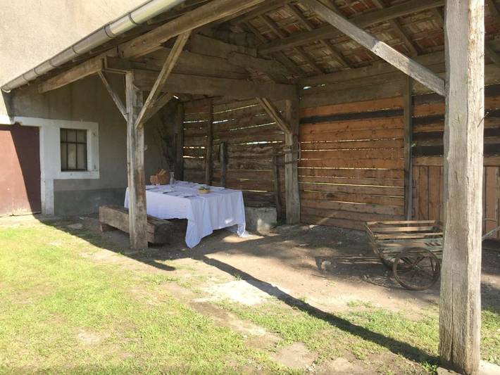 Location de vacances pour 8 personnes, avec vue et jardin à Melay - 3