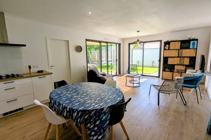 Location de vacances pour 6 personnes, avec jardin à Jard-sur-Mer - 2