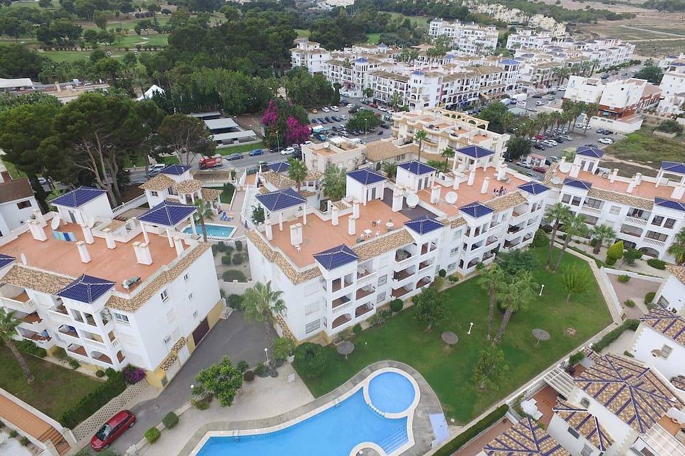 Apartamento entero, Hostal Martin Villa Golf Plaza Orihuela Costa Alicante. Wifi gratuito in Villamartín (Orihuela), Orihuela