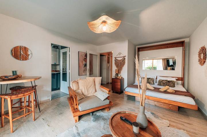 Appartamento intero, Studio Riviera – Terrazza, Piscina, Clima, Parcheggio in Saint-Raphael Varo, Costa mediterranea (Francia)