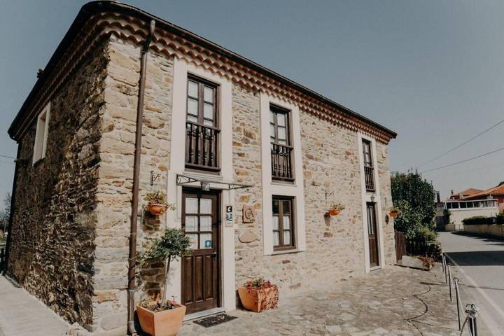 Casa rural para 8 personas, con jardín y balcón en Cudillero