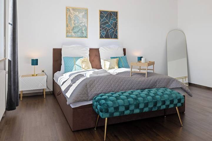 Ganze Wohnung, Dreamleaf apartment in der Natur in Burgau, Bayerisch Schwaben