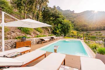 Location de vacances pour 6 personnes, avec vue et jardin à Maiori