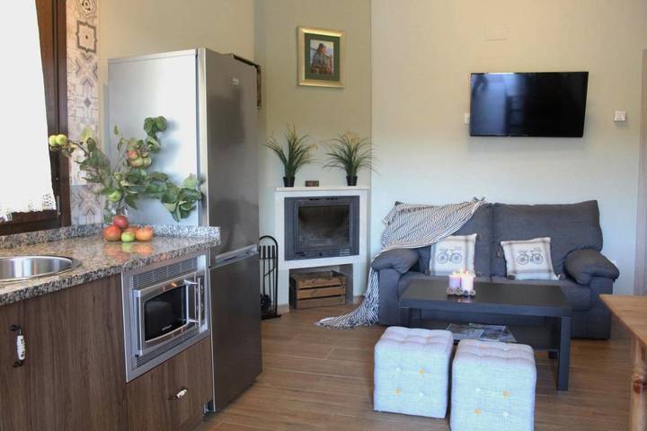 Aparthotel para 4 personas, con jardín además de piscina y vistas en Asturias - 3