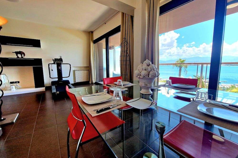 Entire apartment, Vacation Home Milazzo Blue Escape in Milazzo, Messina Province