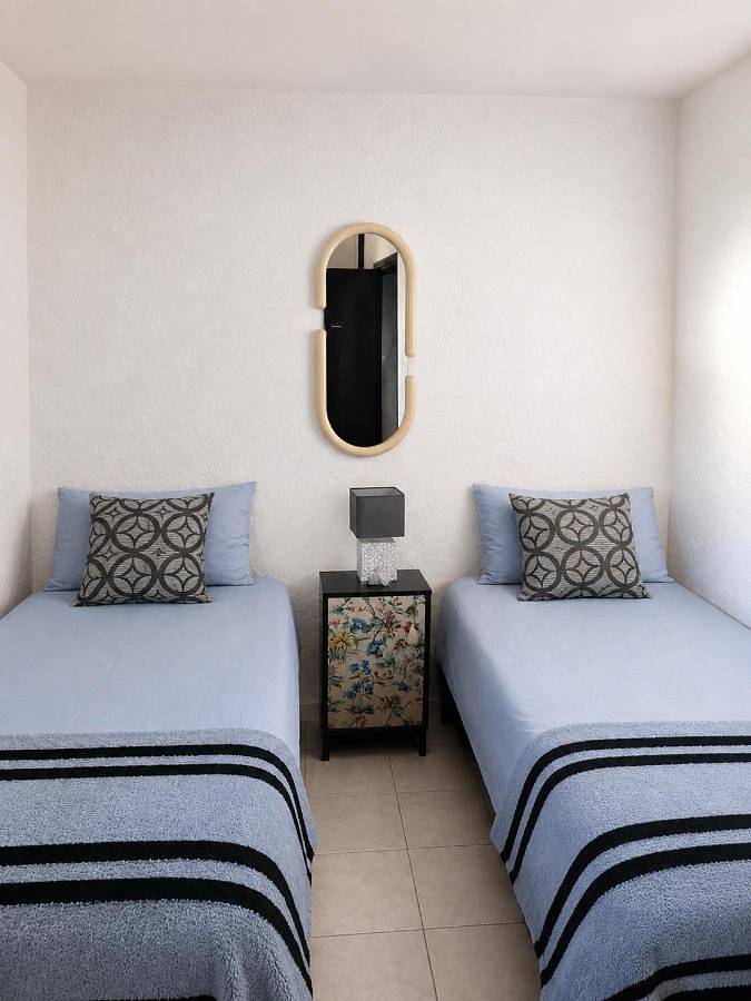 Appartement entier, Résidence Soleil - proche mer et confort in Aregno, Région de Calvi