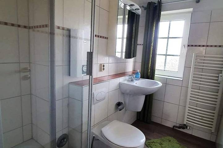 Ganze Wohnung, Poseidon - Ferienwohnung Poseidon auf Föhr: Balkon, Garten, Parkplatz, Wlan in Nordfriesische Inseln (Schleswig-Holstein) (Schleswig-Holstein), Wrixum