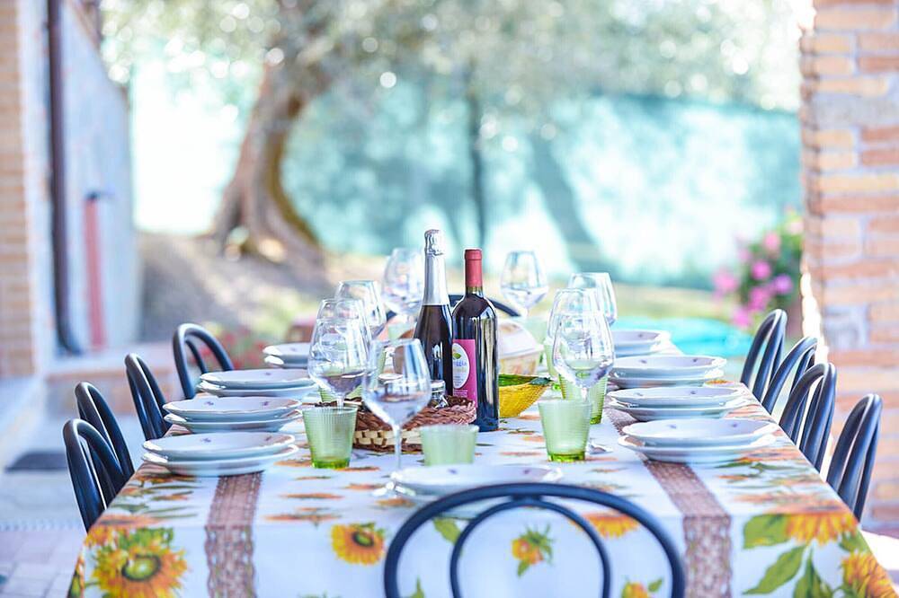 Villa mit privatem Pool fur bis zu 18 Personen in Panicale, Lago Trasimeno