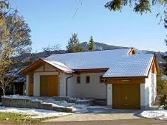 Ferienhaus für 6 Personen, mit Garten und Pool sowie Terrasse, mit Haustier im Allgäu