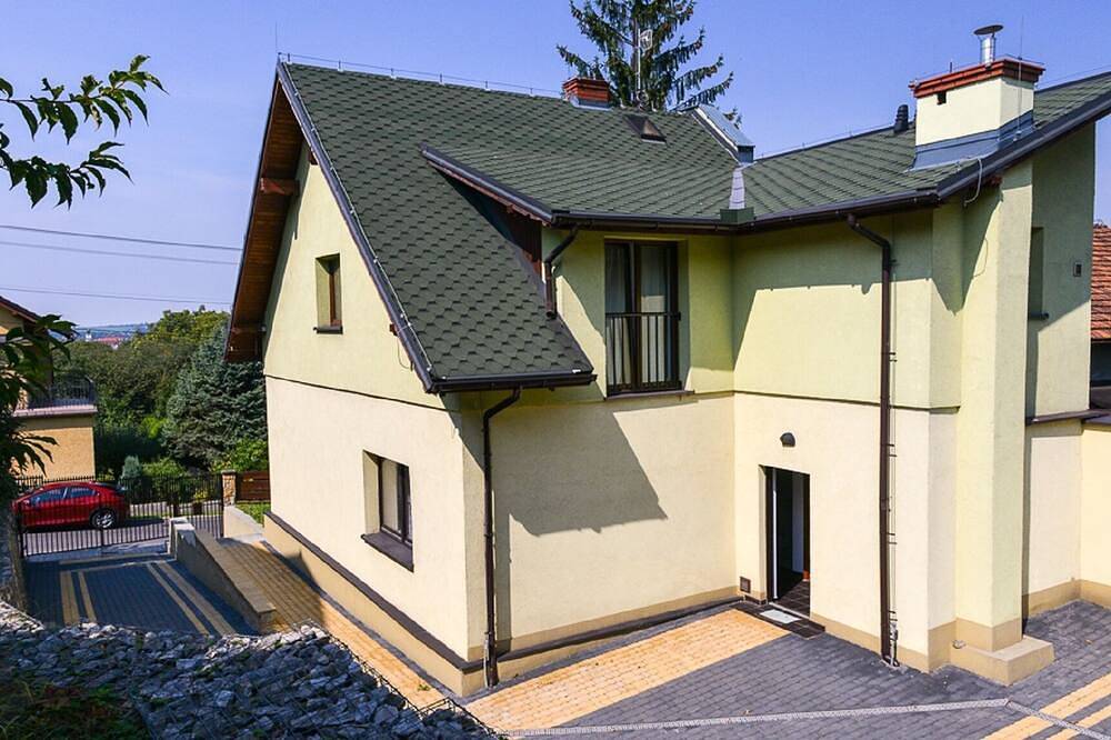 Süßes Einfamilienhaus mit Garten in Teschen, Karpaten (Polen)