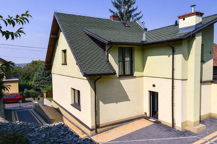 Ferienhaus für 5 Personen, mit Terrasse und Pool sowie Garten - 1