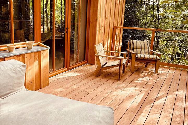 Gîte pour 2 personnes, avec terrasse et jardin