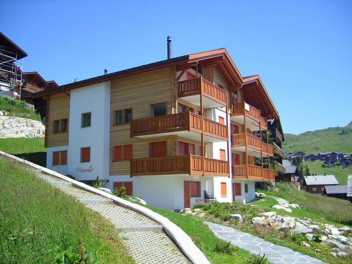 Ferienwohnung für 4 Personen, mit Balkon und Terrasse sowie Garten und Ausblick