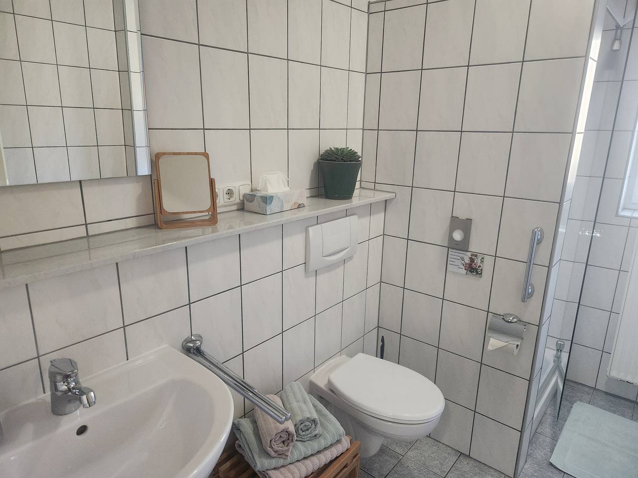Ganze Wohnung, Ferienwohnung 'Silvaner' mit privatem Balkon, Gemeinschaftsterrasse und gemeinschaftlichem Garten in Iphofen, Fränkisches Weinland