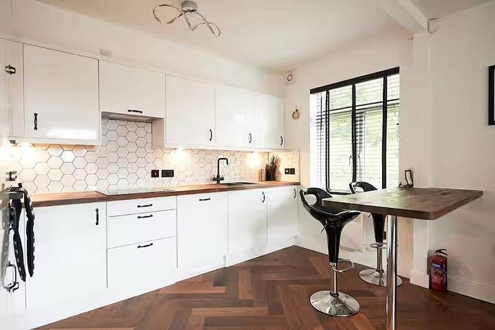 Appartement de vacances entier, Near Old Trafford - Parking - WiFi - Sleeps 5 in Manchester, Grand Manchester