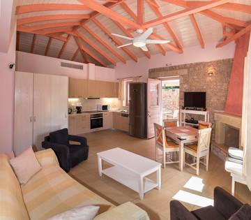Cottage pour 4 personnes, avec jardin, animaux acceptés dans Stoupa