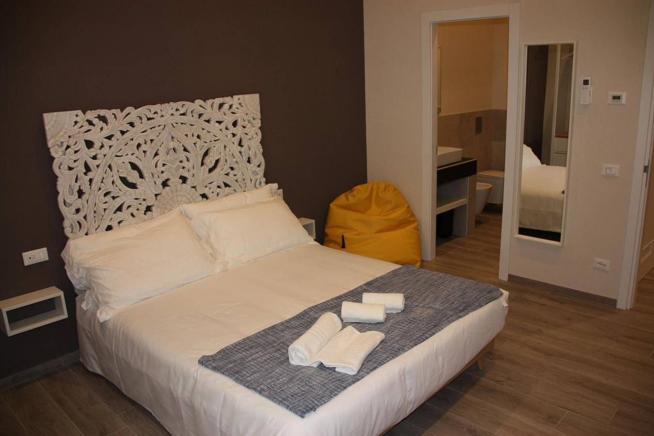 Habitación 'Stanza 1' con Wi-Fi y aire acondicionado in Bérgamo, Provincia de Bergamo