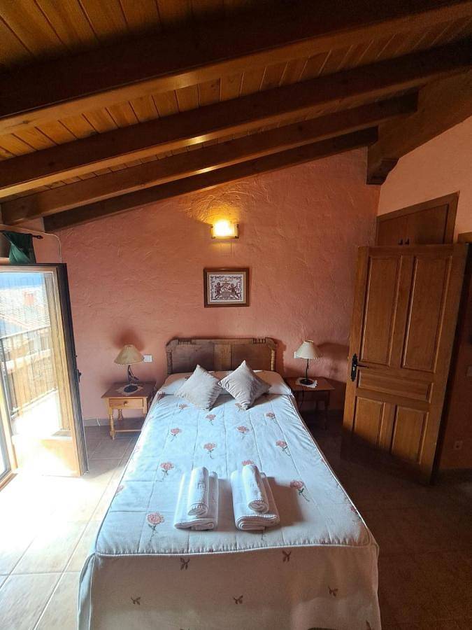 Casa de vacaciones para 2 personas, con Balcón y Terraza además de Jardín y Vistas en Sierra de Gredos - 4