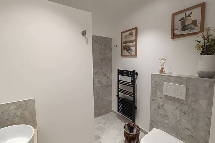 Chambre d’hôte pour 2 personnes, avec piscine et jardin à La Brée-les-Bains - 2