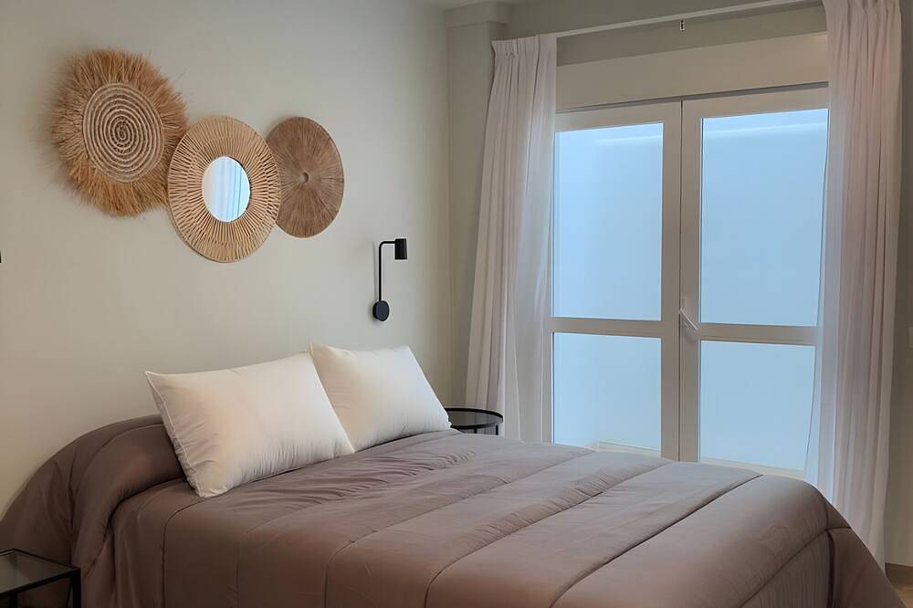 Apartamento entero, Apartamento 'Dúplex B-03' con piscina comunitaria, Wi-Fi y aire acondicionado in Alfàs del Pi, Costa Blanca