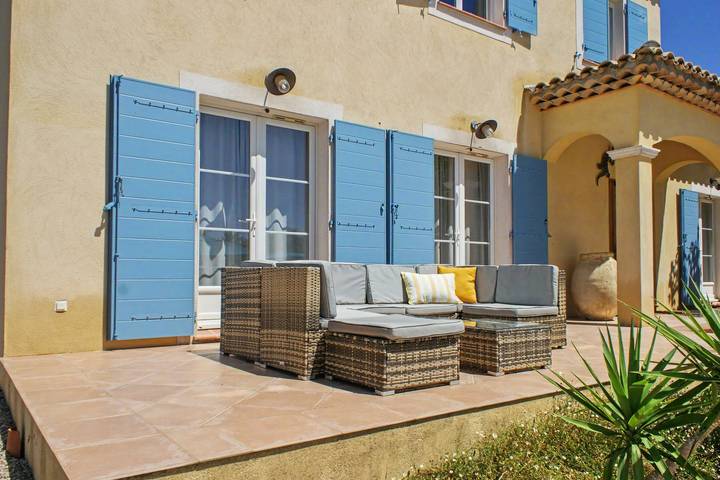 Gîte pour 8 personnes, avec piscine, animaux acceptés à Les Arcs (Var) - 4