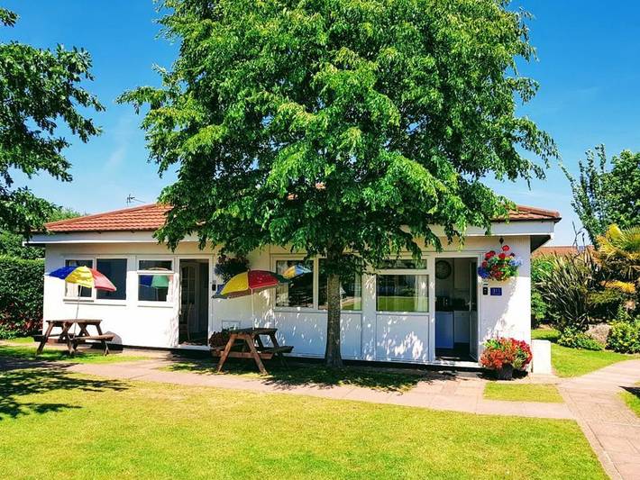 Holiday rental for 4 people, with garden in Dawlish Warren