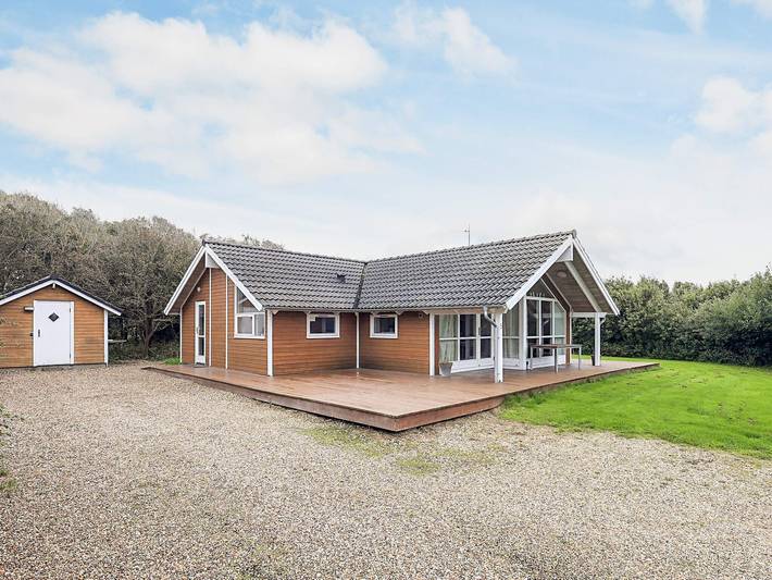 Ferienhaus für 6 Personen, mit Whirlpool und Terrasse sowie Sauna in Kærgården