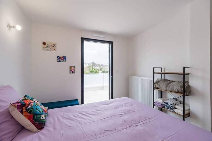 Gîte pour 6 personnes, avec balcon dans Plage Saint-Guirec - 3