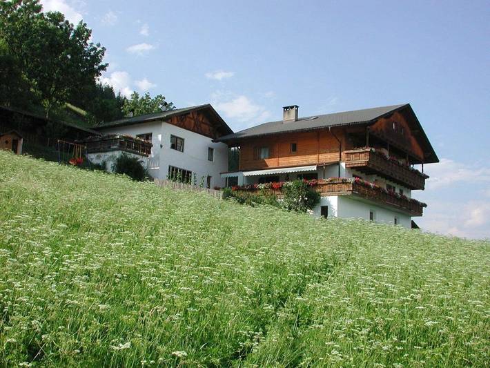 Agriturismo per 2 persone, con Balcone e Terrazza nonché Giardino e Panorama a Bressanone