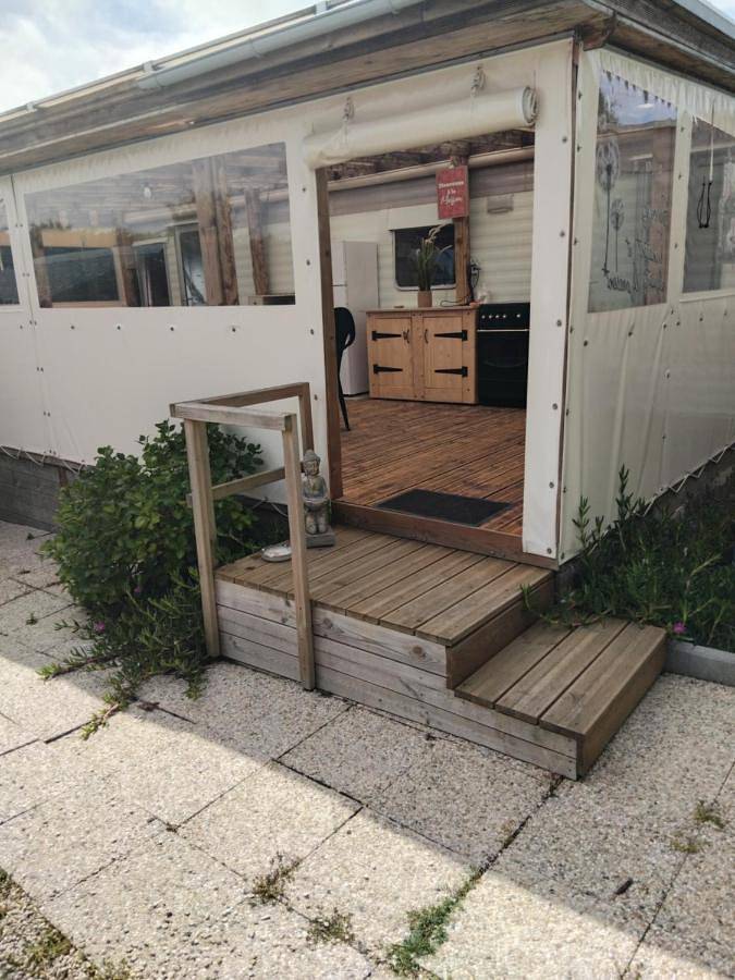 Camping pour 6 personnes, avec Terrasse ainsi que Jardin et Vue