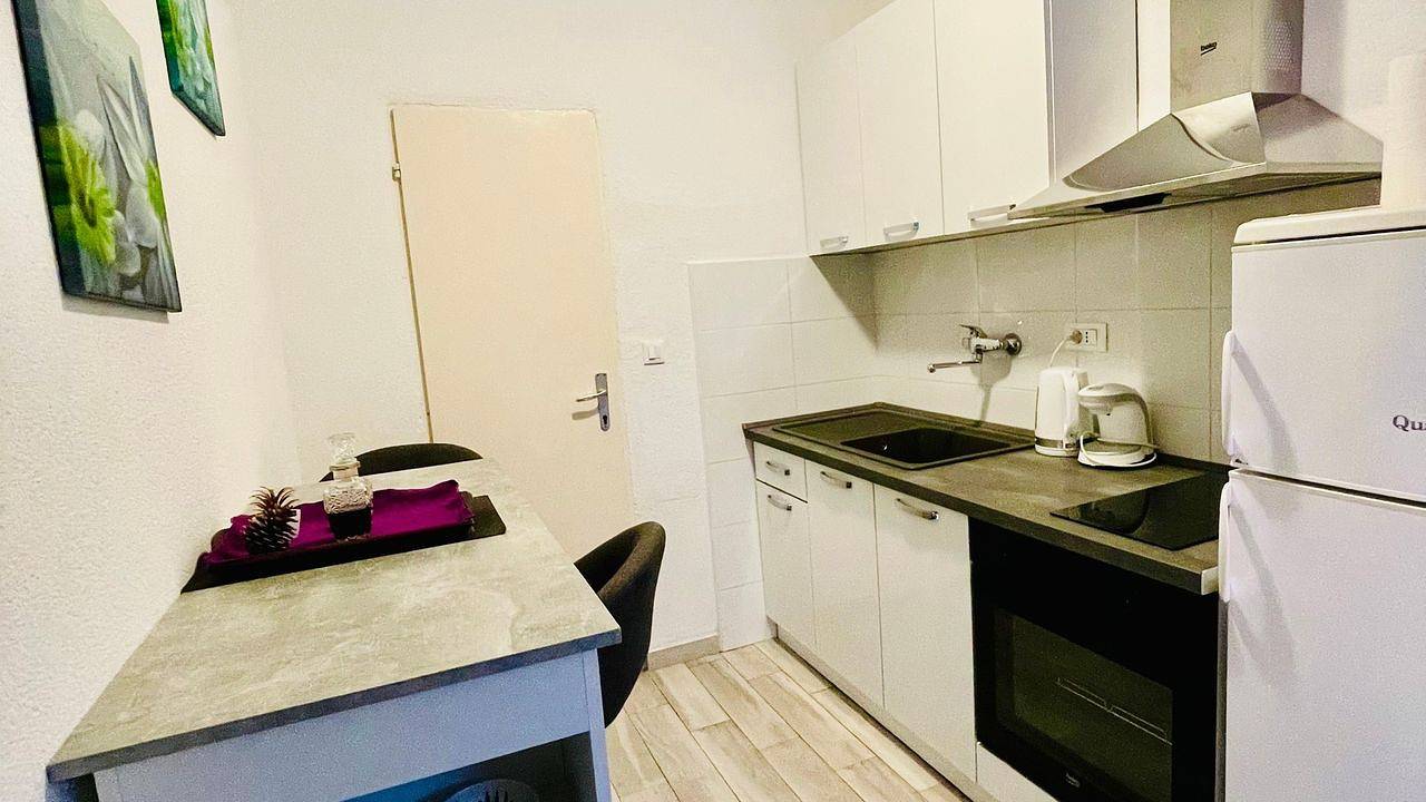 Ganze Ferienwohnung, Ferienwohnung für 2 Personen (20 m²) in Kozarica in Mljet