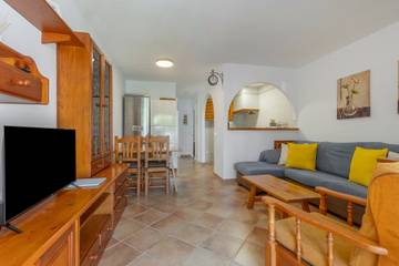 Apartment in Es Mercadal, Menorcas Küste für 4 