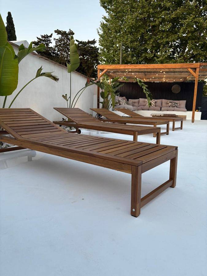 Location de vacances pour 8 personnes, avec piscine ainsi que jardin et jacuzzi, adapté aux familles à Aimargues - 4