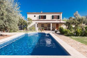 Villa in Pollença Stadt, Pollença für 4 