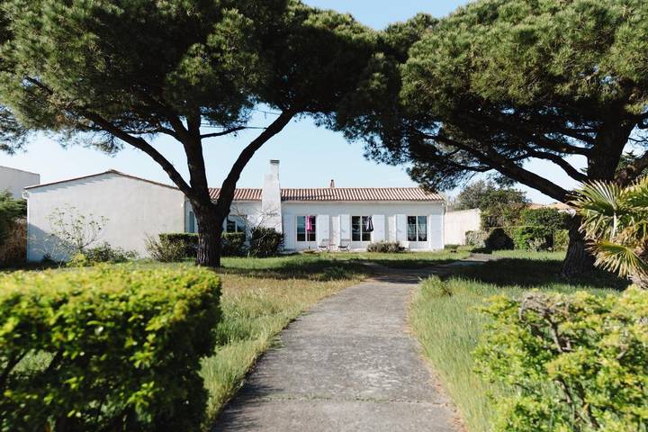 Location de vacances pour 8 personnes dans Plage Les Sables D Or - 2