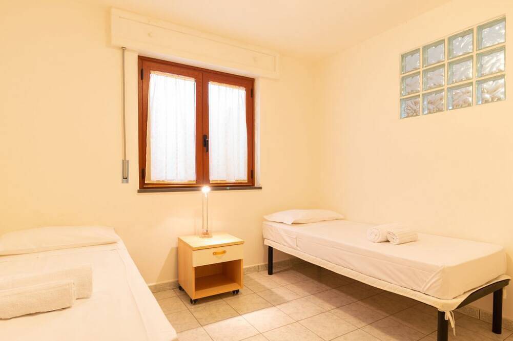 Ganze Wohnung, Residenza Le Vigne-ground floor in Spiaggia dei Preti (Cuglieri), Cuglieri