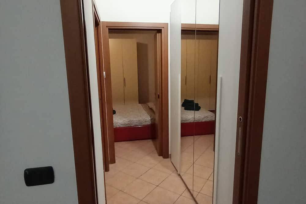 Apartamento entero, Neaga's House Cir:108028-Lni-00024 Cod:Structure:T00630 Cin:It108028C20Bs9Had7 in Lissone, Brianza