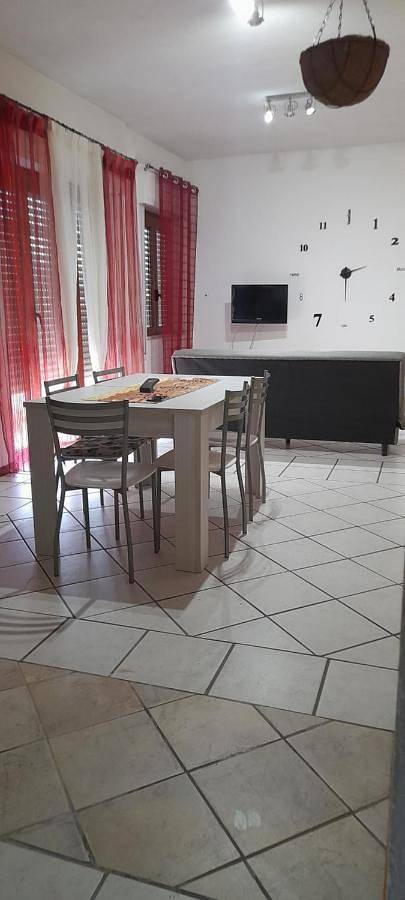 Appartamento vacanze per 4 persone, con balcone e piscina - 1