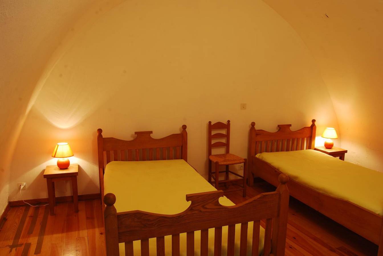 Gîte La Vicairie 4/5 personnes in Saint-Pierre-des-Tripiers, Parc national des Cévennes