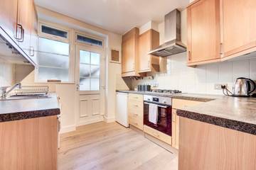 Apartment for 6 People in Ealing, London, Photo 3