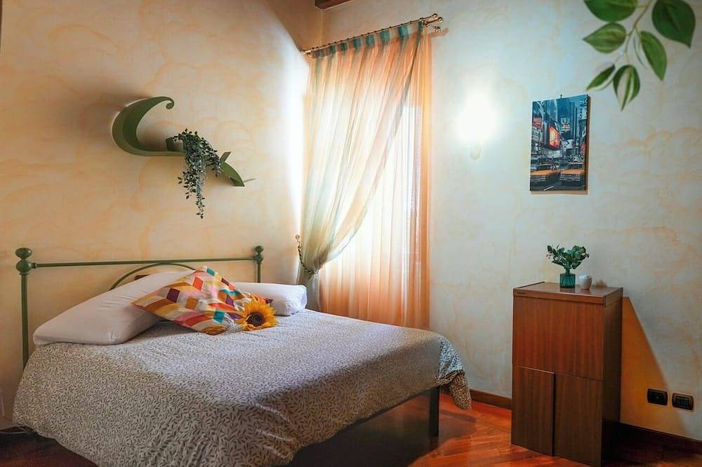 Appartamento intero, “Un posto al centro”, è uno splendido appartamento in un palazzetto del ‘600 in Manziana, Lago di Bracciano