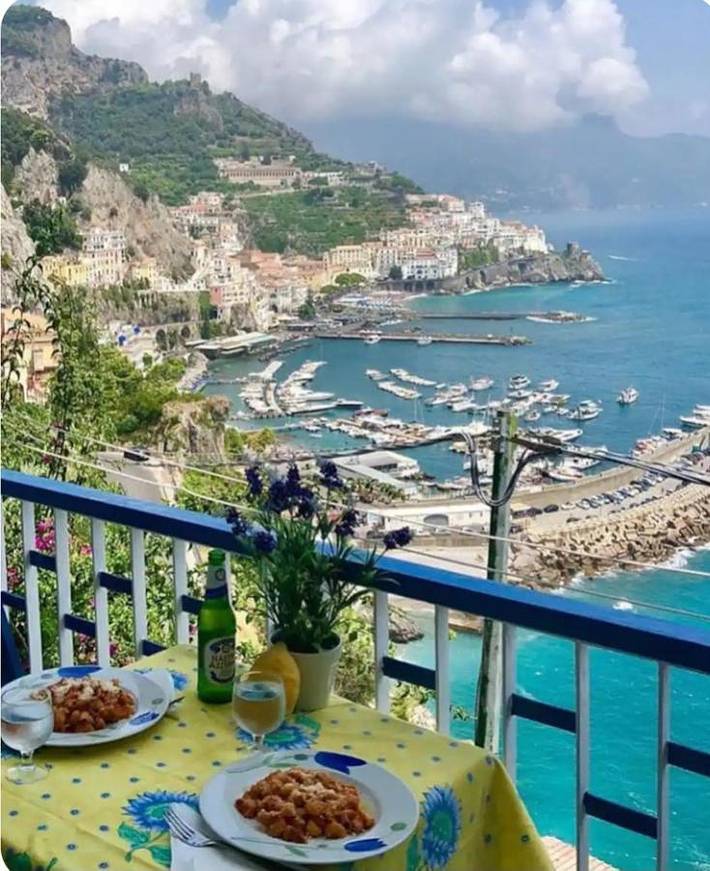 Ferienwohnung für 2 Personen, mit Terrasse und Ausblick, mit Haustier in Amalfi