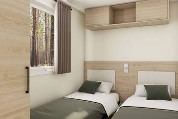 Camping pour 5 Personnes dans Port Grimaud, Grimaud, Photo 2