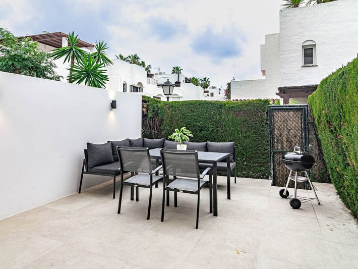 Casa de huéspedes para 4 personas, con Terraza además de Jardín y Piscina en San Pedro Alcántara - 2
