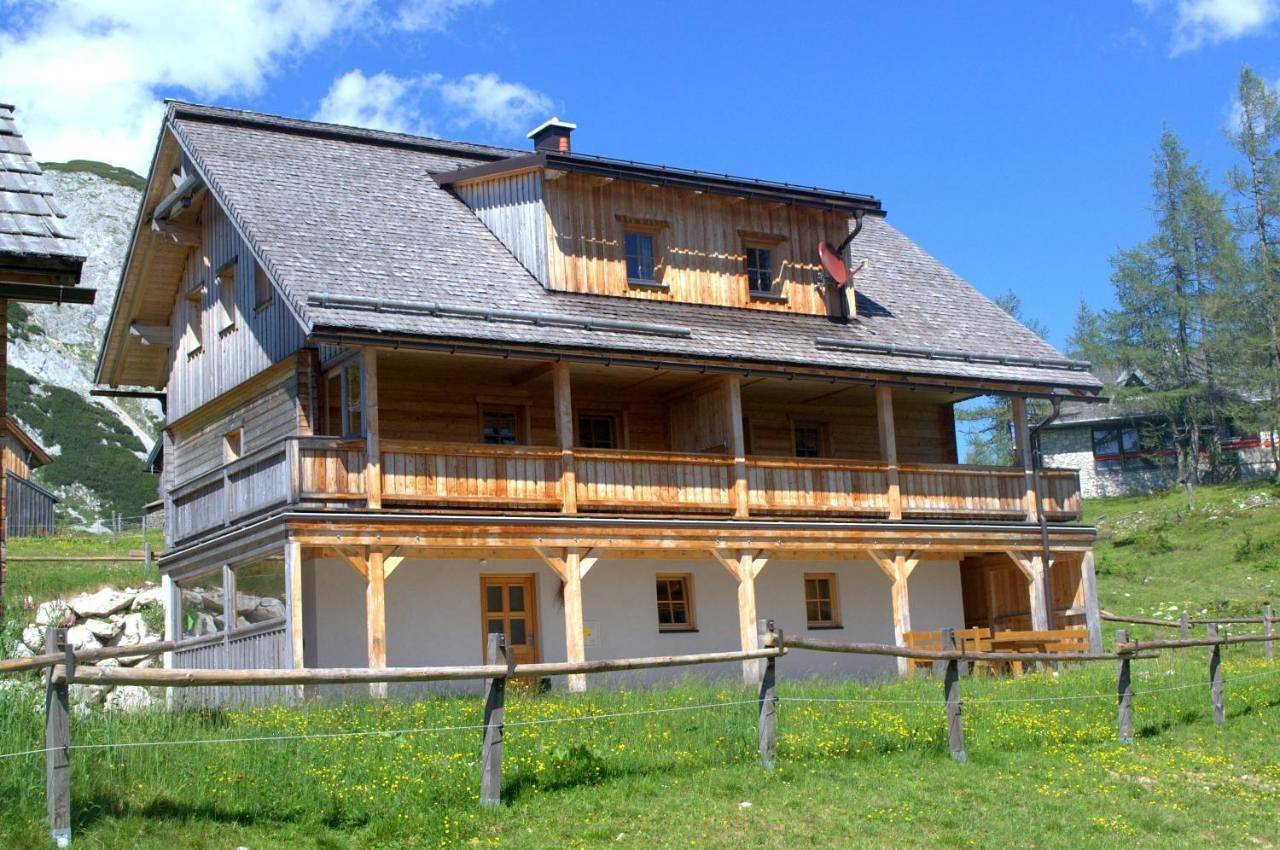 Ganze Wohnung, Three-Bedroom Apartment with Balcony in Tauplitz, Totes Gebirge