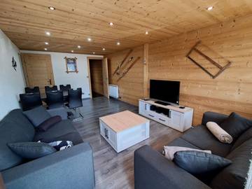 Gîte pour 6 personnes, avec balcon dans Office De Tourisme De Chatel