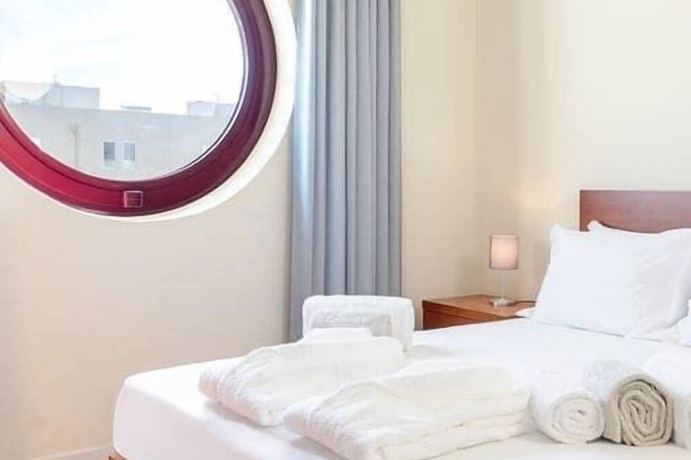 Entire apartment, Shoreline Escape in Marinhas, Esposende