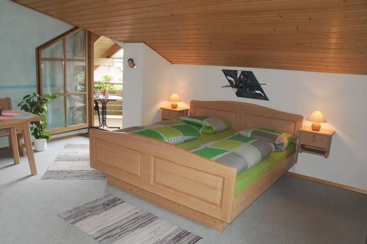 Ferienwohnung für 4 Personen, mit Balkon/Terrasse und Balkon, kinderfreundlich in Oberbayern - 4