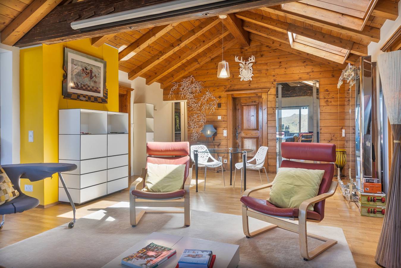 Ganze Wohnung, Apartment „Weiser Hirsch" im Chalet Burgblick in Weilrod, Hochtaunuskreis
